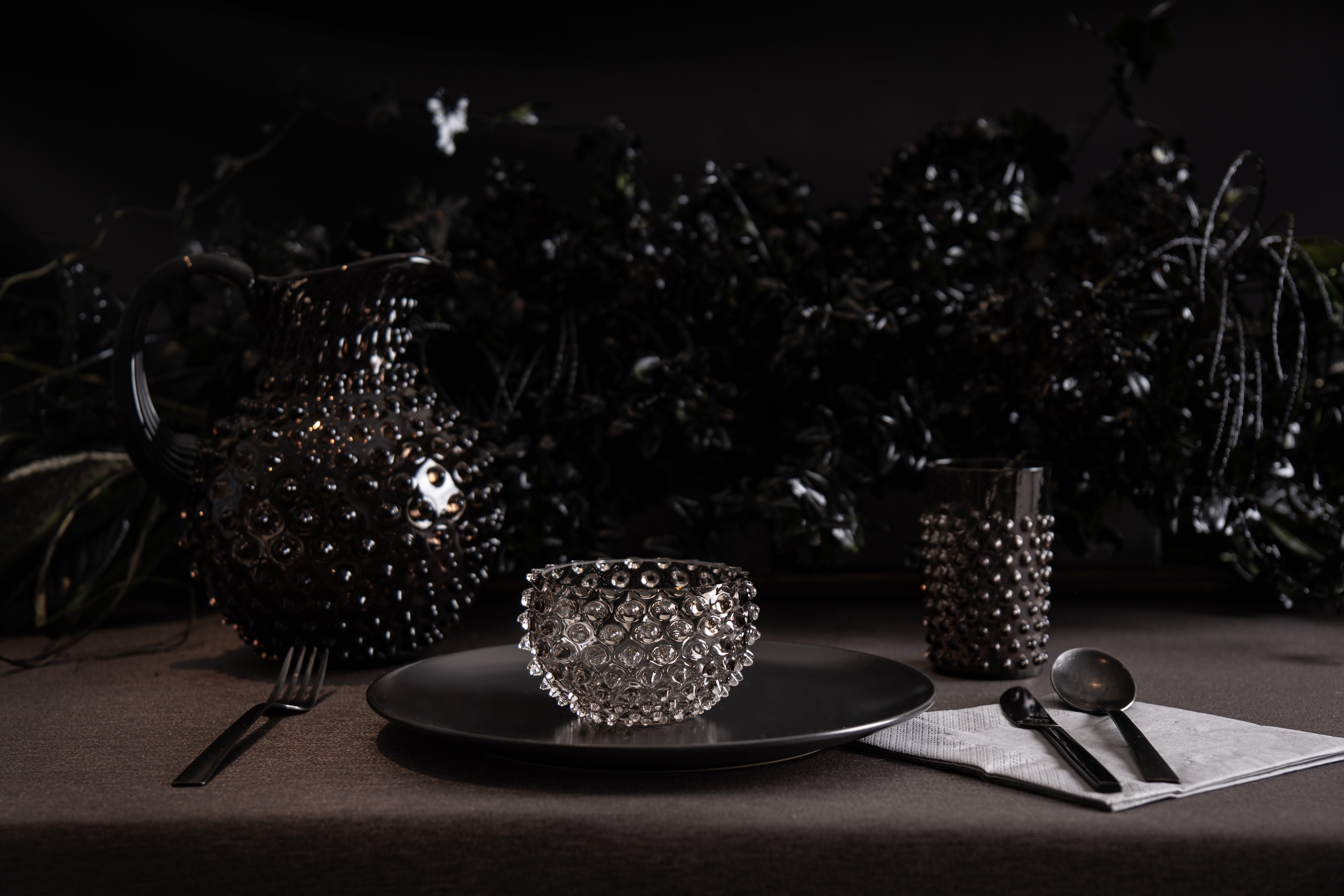 Klimchi Black Hobnail Jug 2L